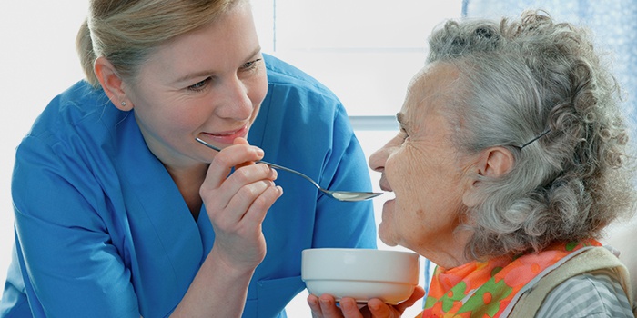 сиделка для лежачего больного